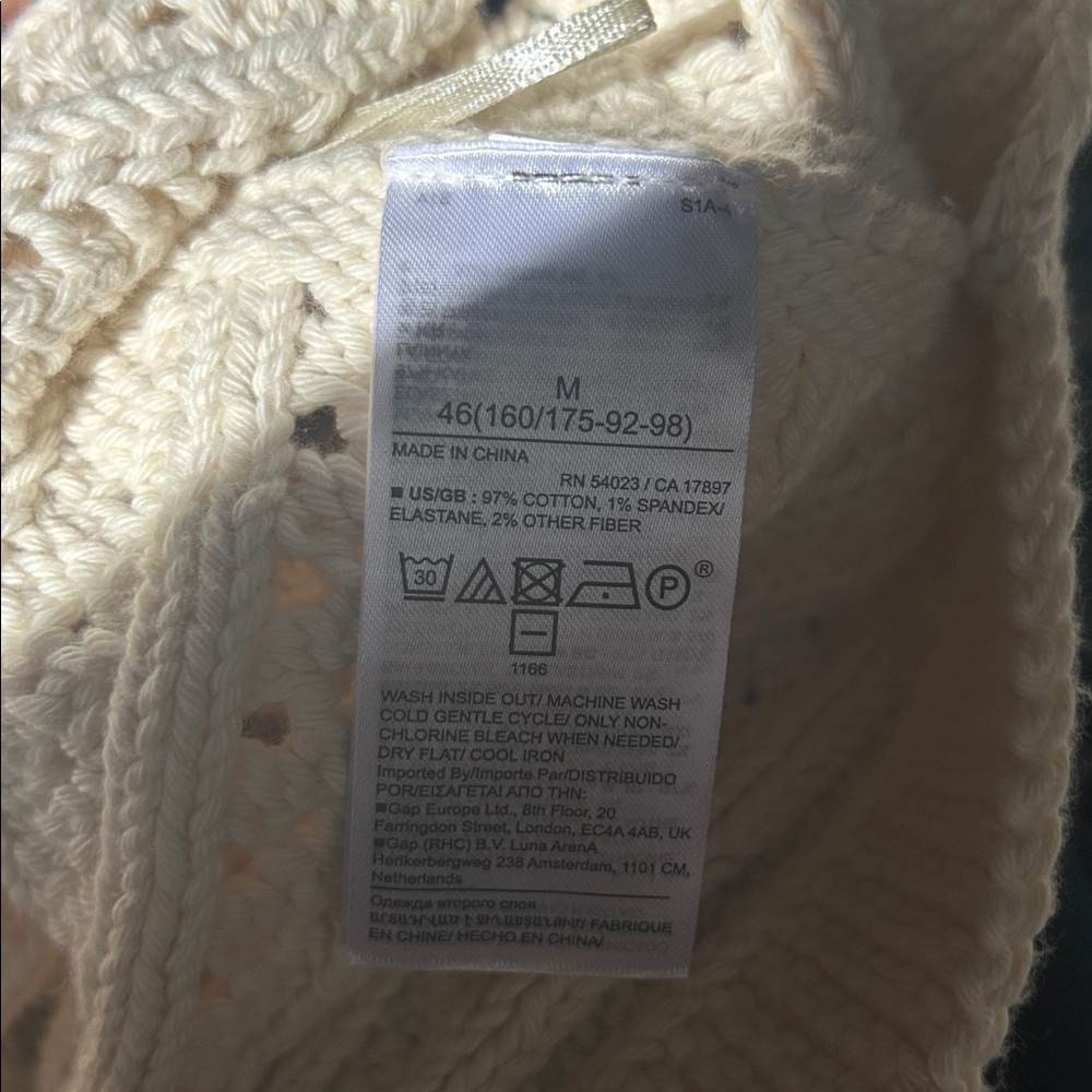 New with tags Banana Republic Organic Cotton Sweater in Cream - Picture 12 of 16